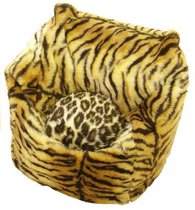 Beanie Tiger Seat
