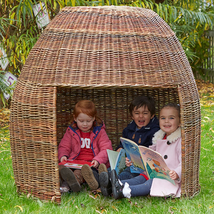 Group Readers Pod Outdoors 