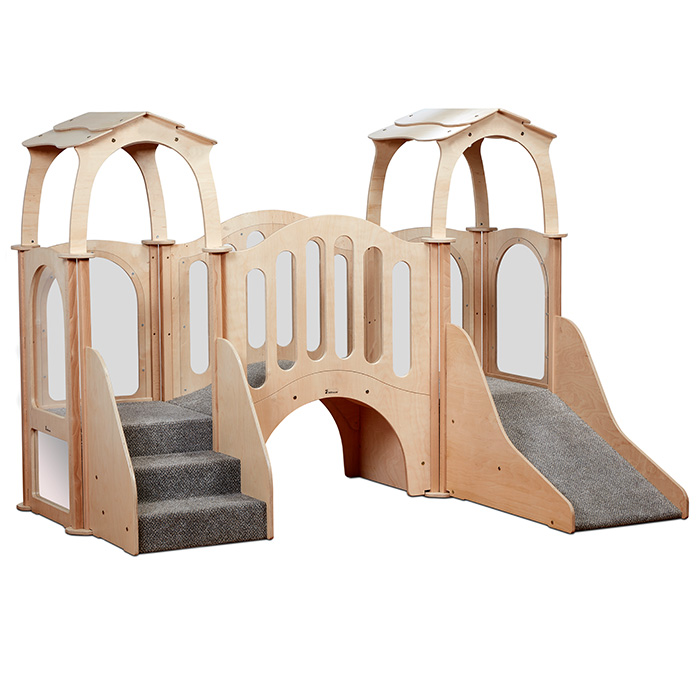 PlayScapes Discovery Bridge Kinder Gym With Roofs